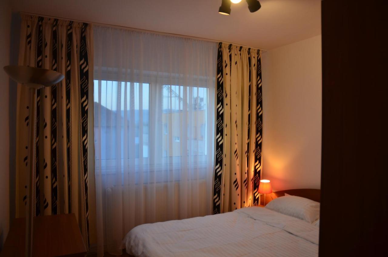 Cazare Medias, Apartament Modern Εξωτερικό φωτογραφία